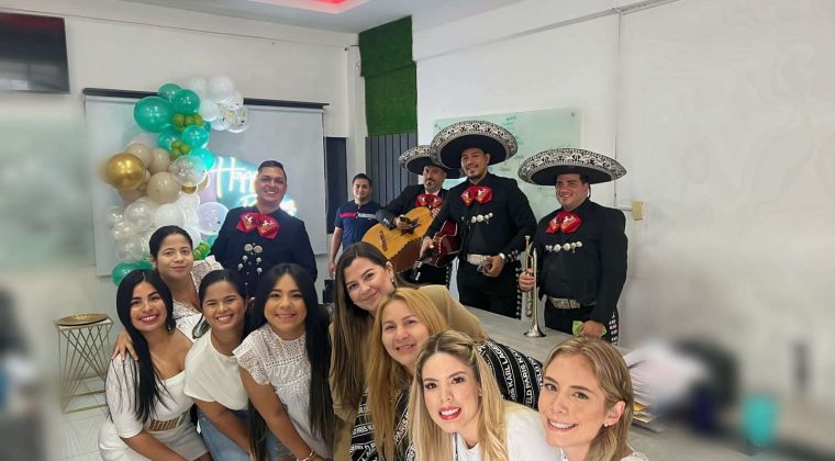 mariachi en Guayaquil