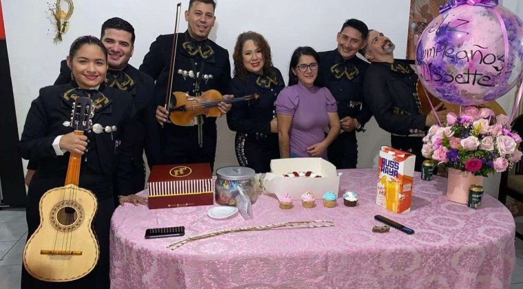 mariachi en Guayaquil